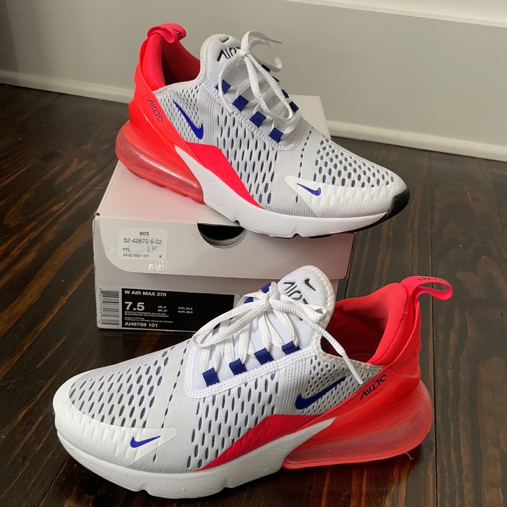 W AIR Max 270